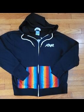 Source Unknown Black Zip-Up Sweater with Rainbow Pocket Panels